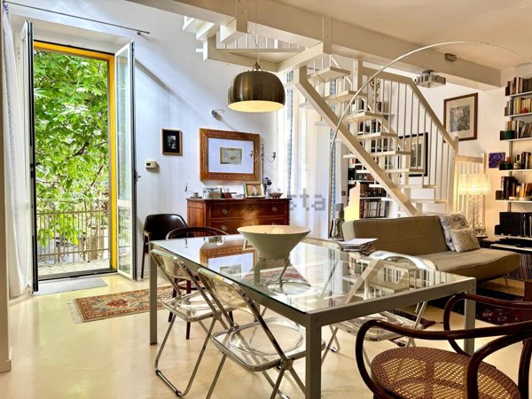 casa indipendente in vendita a Milano in zona Città Studi