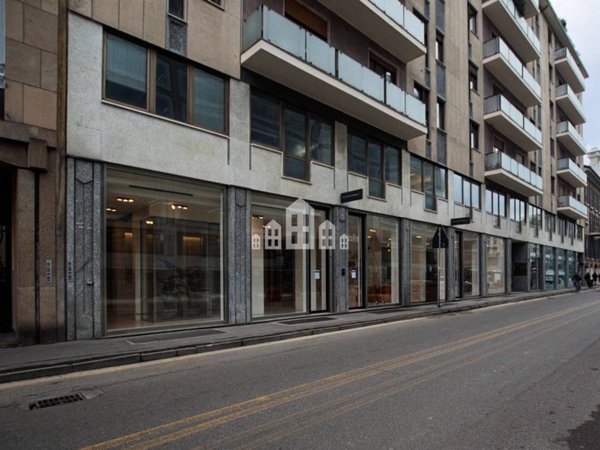 negozio in vendita a Milano