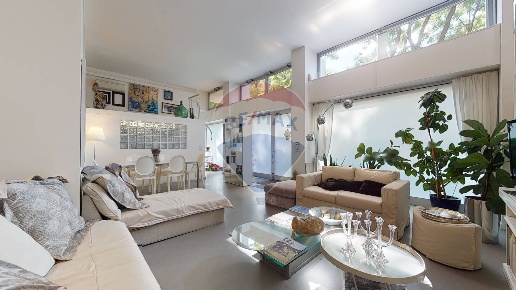 appartamento in vendita a Milano in zona Porta Garibaldi