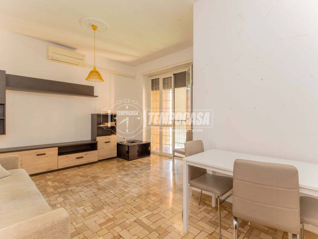 appartamento in vendita a Milano in zona Affori