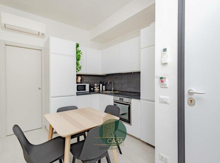 appartamento in vendita a Milano in zona Dergano