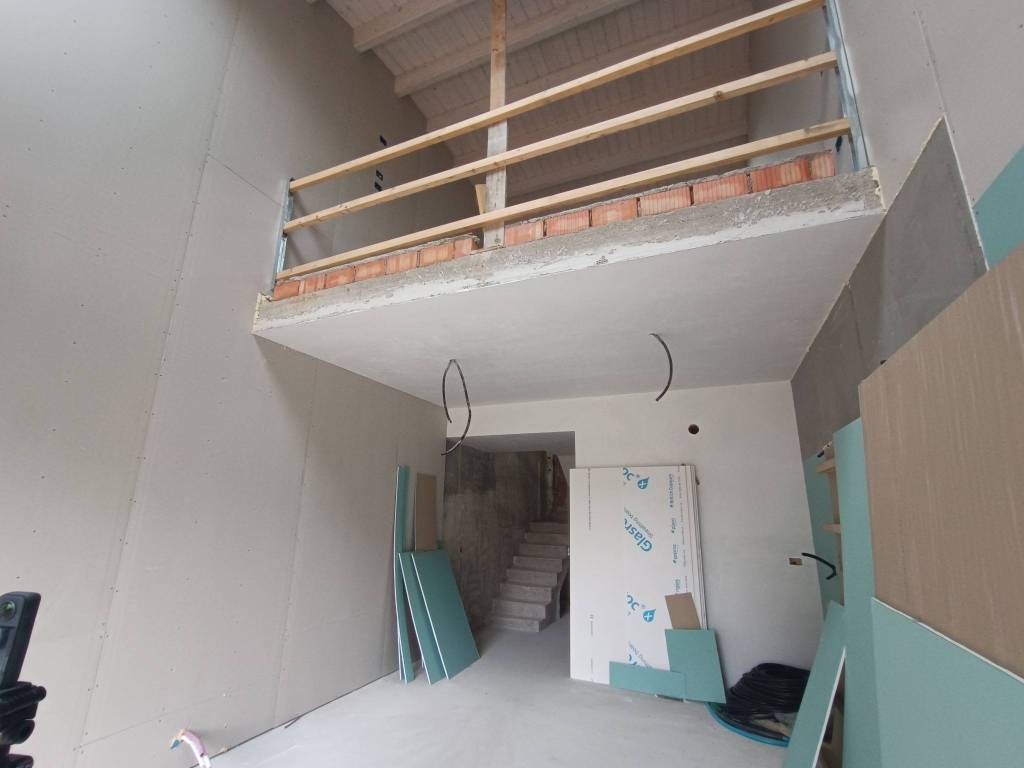 appartamento in vendita a Milano in zona Vigentino