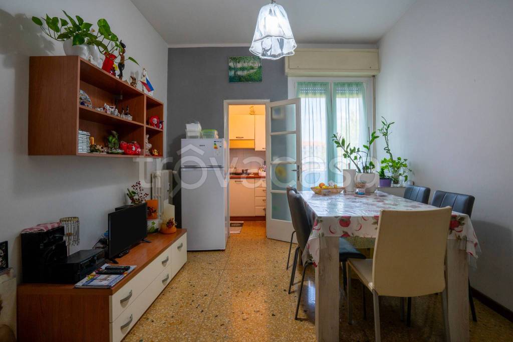 appartamento in affitto a Milano in zona Porta Romana