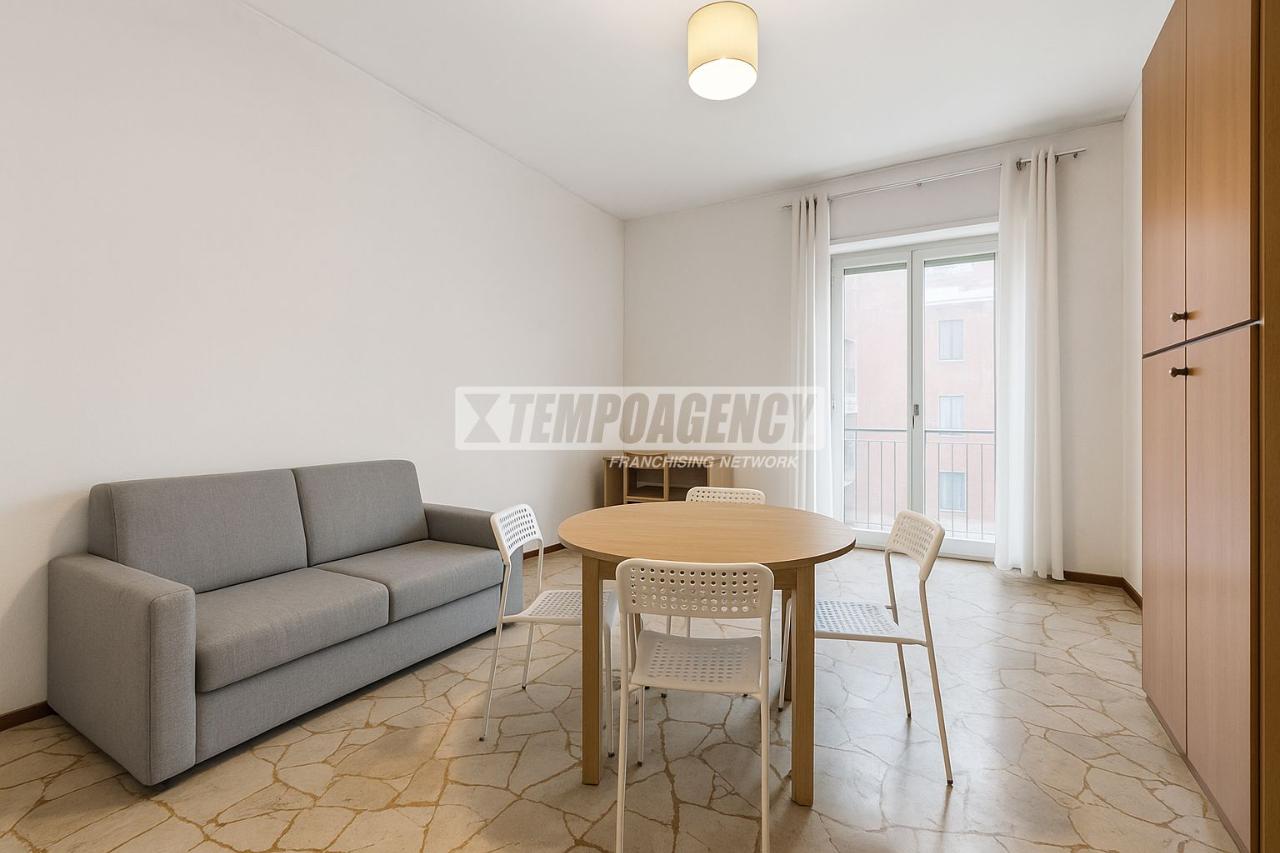appartamento in vendita a Milano in zona Città Studi