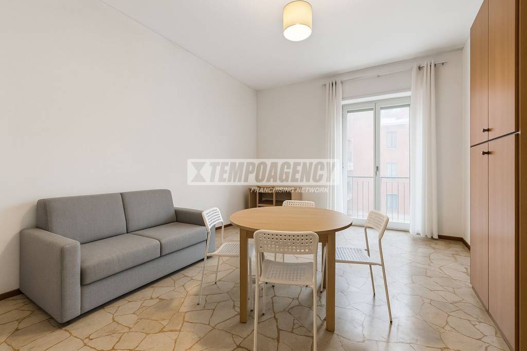 appartamento in vendita a Milano in zona Città Studi