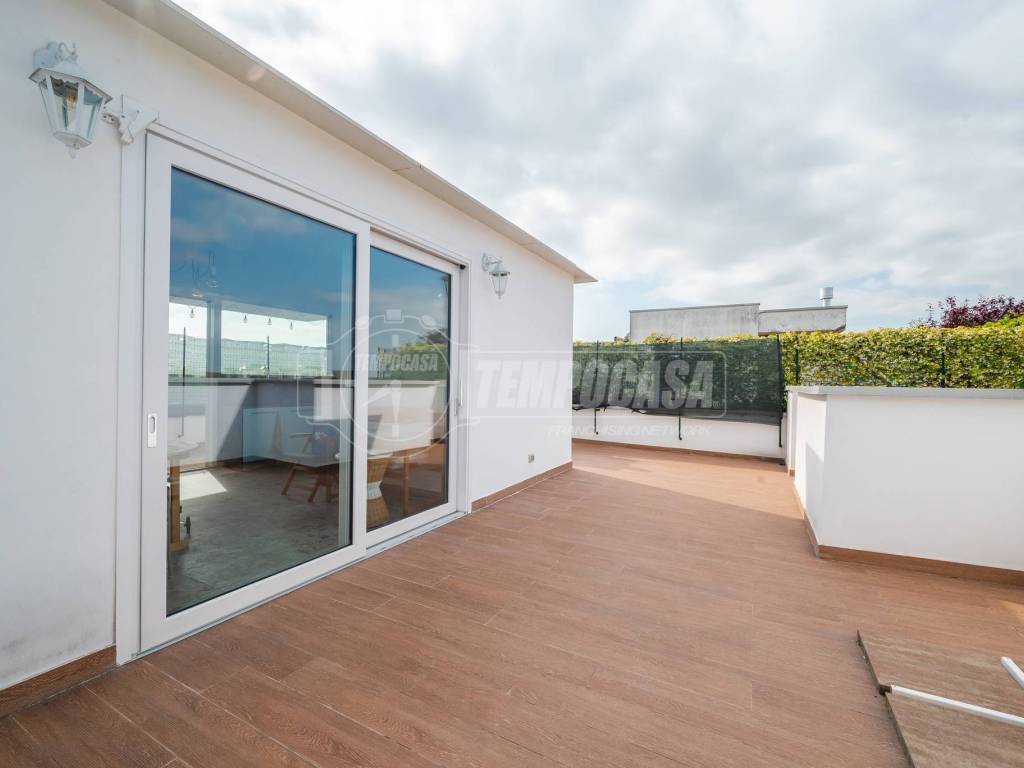 appartamento in vendita a Milano in zona Vigentino