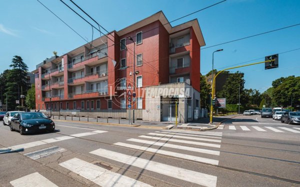 appartamento in vendita a Milano in zona Vigentino
