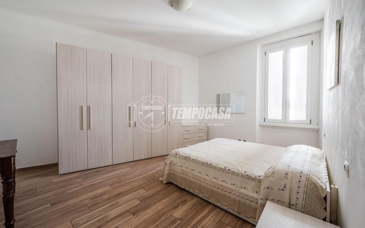 appartamento in vendita a Milano in zona Piazzale Lodi