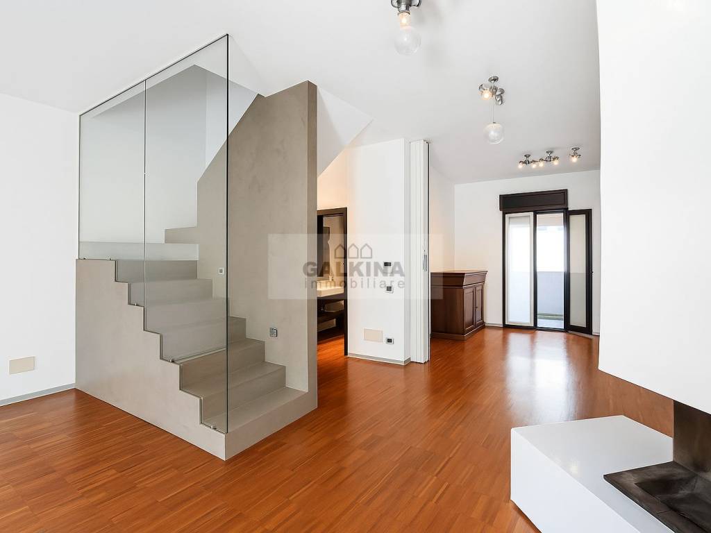 casa indipendente in vendita a Milano in zona Affori