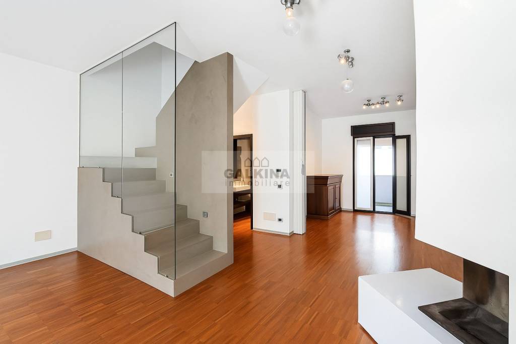 casa indipendente in vendita a Milano in zona Affori