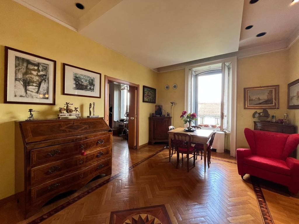 appartamento in vendita a Milano in zona Porta Venezia