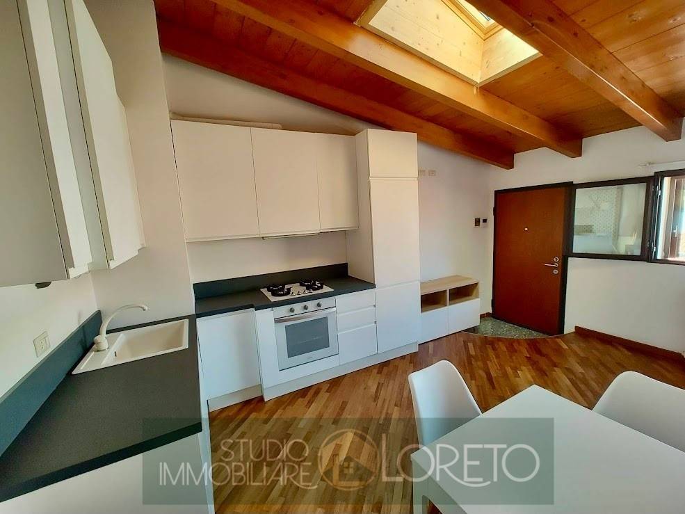 appartamento in vendita a Milano in zona Niguarda