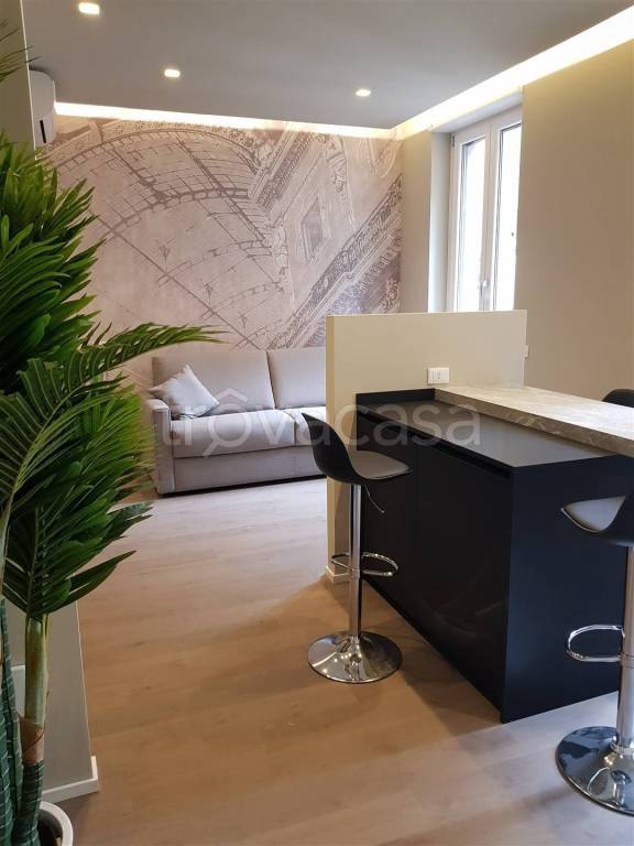 appartamento in vendita a Milano in zona Guastalla