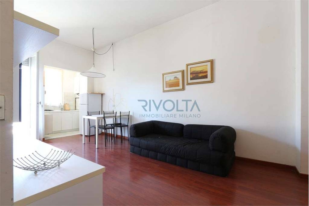 appartamento in vendita a Milano in zona Dergano