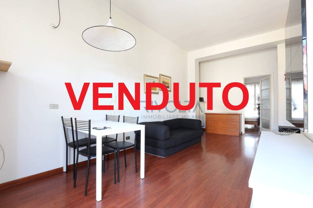 appartamento in vendita a Milano in zona Dergano