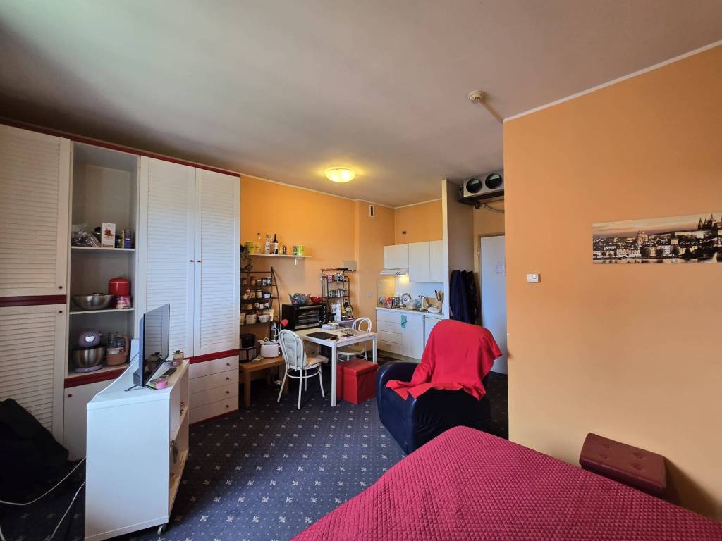appartamento in vendita a Milano in zona Forlanini