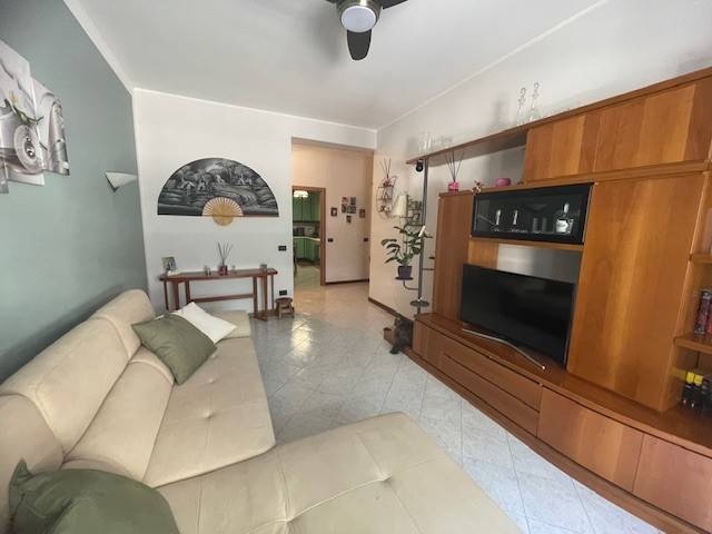 appartamento in vendita a Milano in zona Barona