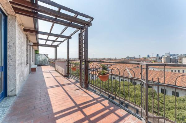 appartamento in vendita a Milano in zona Casoretto