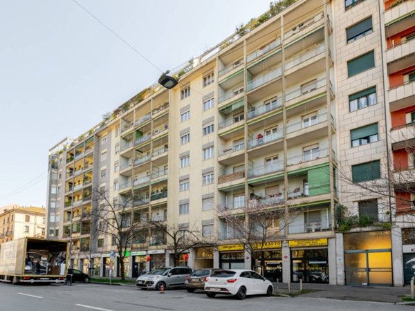 appartamento in vendita a Milano in zona Isola