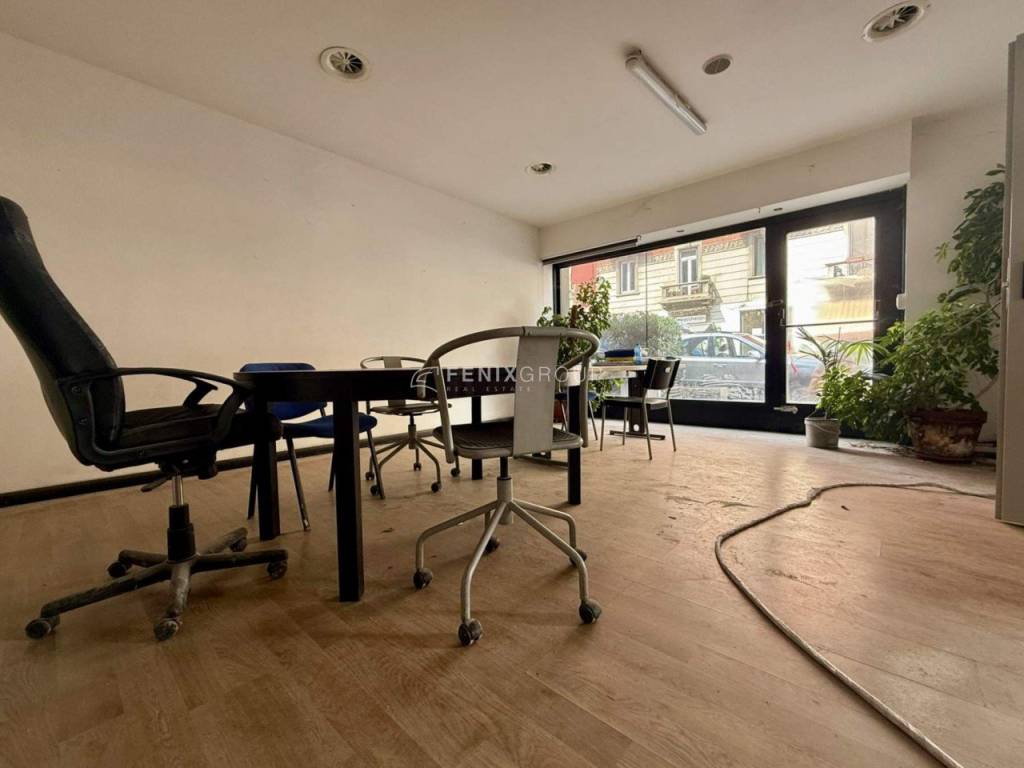 ufficio in vendita a Milano in zona Porta Venezia