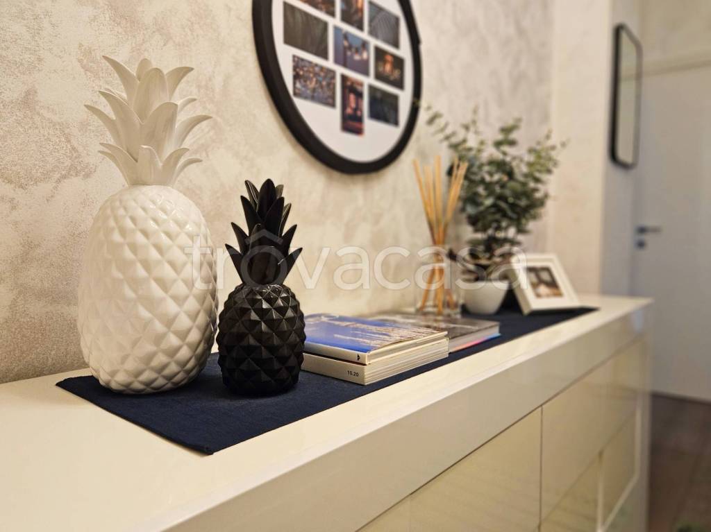 appartamento in vendita a Milano in zona Niguarda