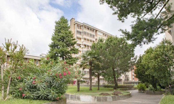 appartamento in vendita a Milano in zona Vigentino