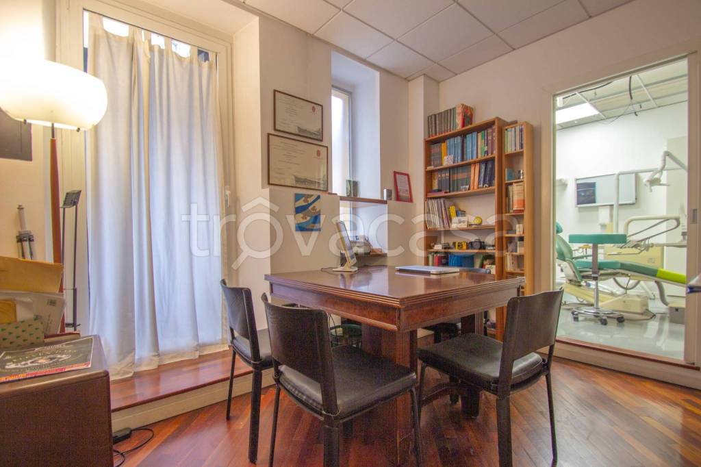 appartamento in vendita a Milano in zona Città Studi