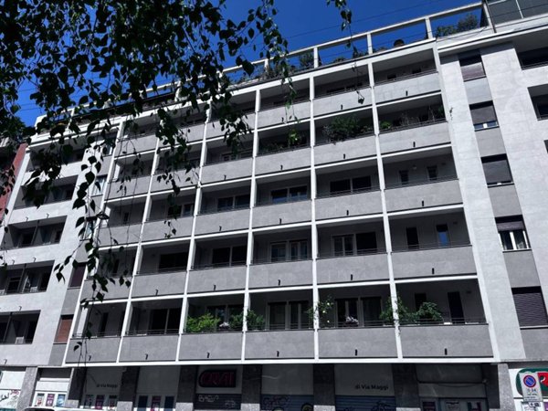 appartamento in vendita a Milano in zona Sempione