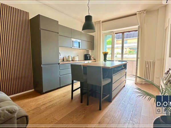 appartamento in vendita a Milano in zona Barona