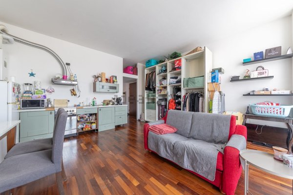 appartamento in vendita a Milano in zona Bovisa