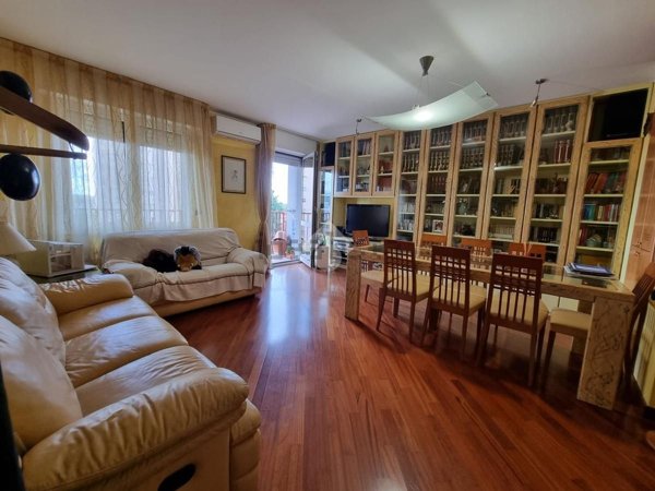 appartamento in vendita a Milano in zona Quarto Cagnino