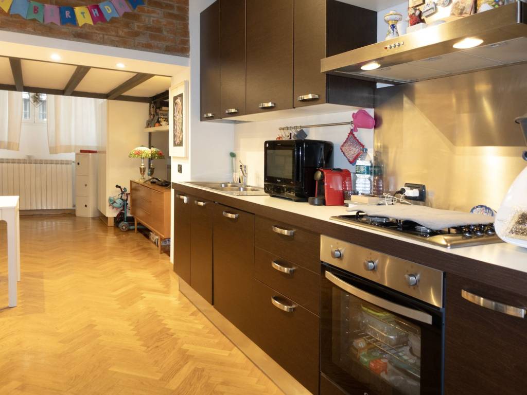 appartamento in vendita a Milano