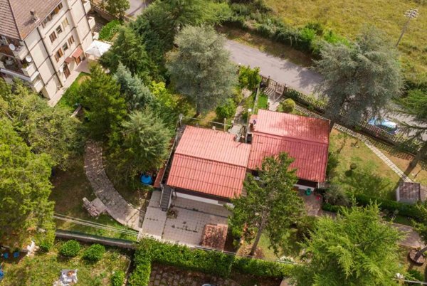 appartamento in vendita a Milano in zona Adriano