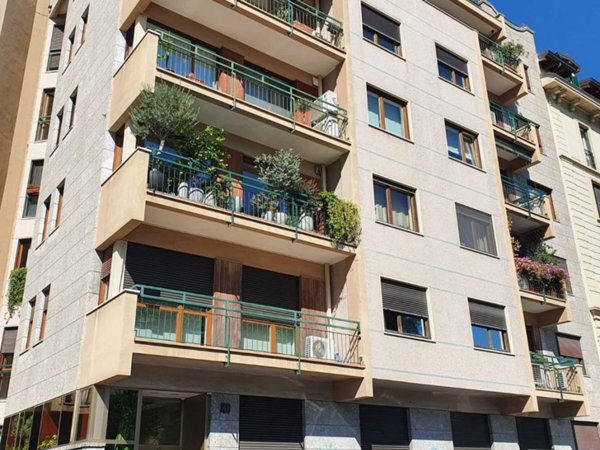 appartamento in vendita a Milano in zona Il Portello