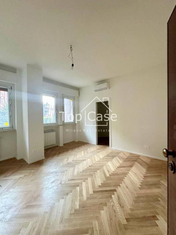 appartamento in vendita a Milano in zona Dergano