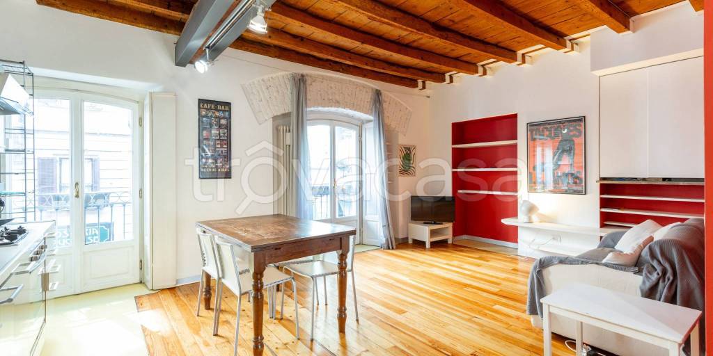 appartamento in vendita a Milano in zona Porta Venezia