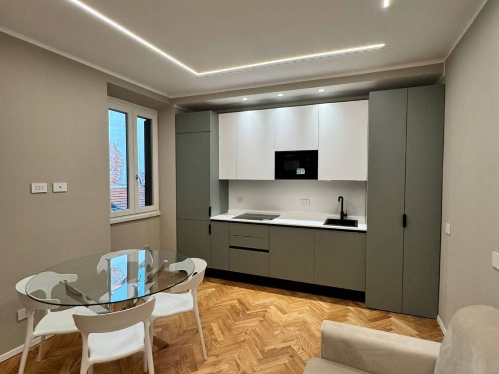 appartamento in vendita a Milano in zona Solari