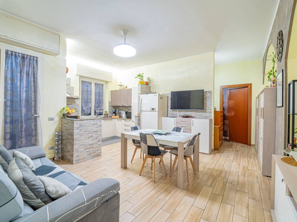 appartamento in vendita a Milano in zona Porta Romana