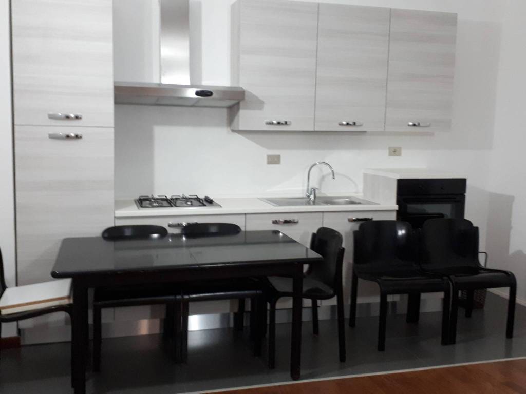 appartamento in vendita a Milano in zona Isola