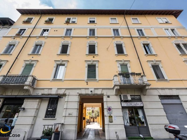 appartamento in vendita a Milano in zona Solari