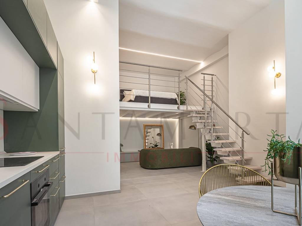 appartamento in vendita a Milano in zona Cagnola