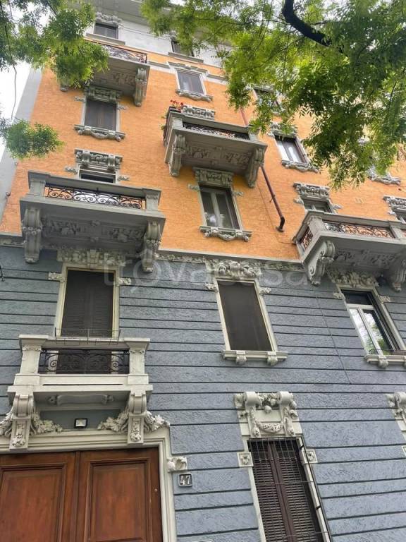 appartamento in vendita a Milano in zona Solari