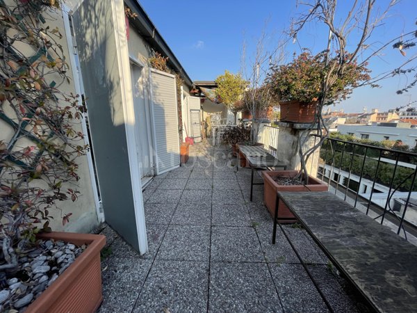 appartamento in vendita a Milano in zona Porta Romana