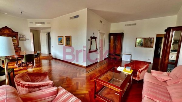 appartamento in vendita a Milano in zona Brera