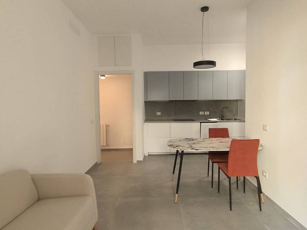 appartamento in vendita a Milano in zona Sempione