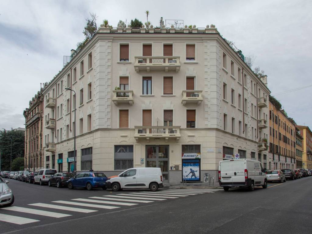 appartamento in vendita a Milano in zona Piazzale Lodi
