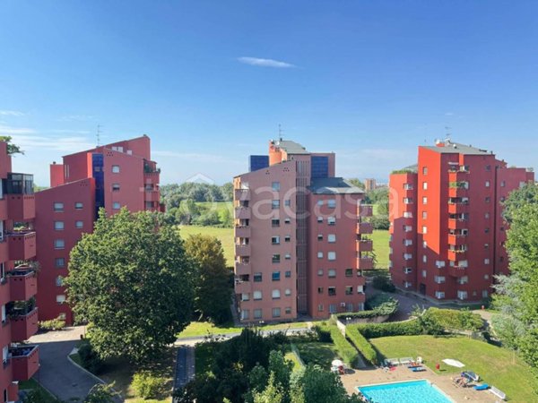 appartamento in vendita a Milano in zona Forze Armate