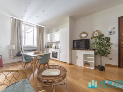 appartamento in vendita a Milano in zona Guastalla