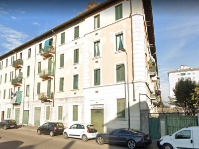 appartamento in vendita a Milano in zona Baggio