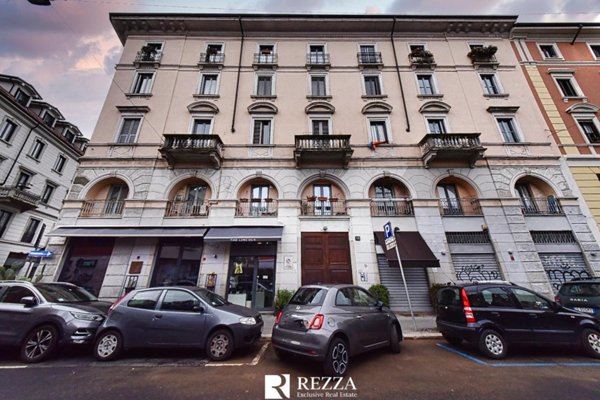 negozio in vendita a Milano in zona XXII Marzo